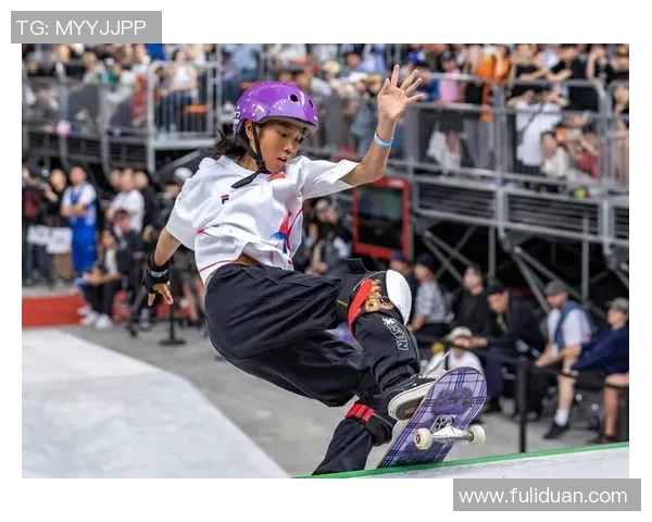 周强专访:从滑板新手到行业先锋的成长之路回顾 周强专访:从滑板新手到行业先锋的成长之路回顾